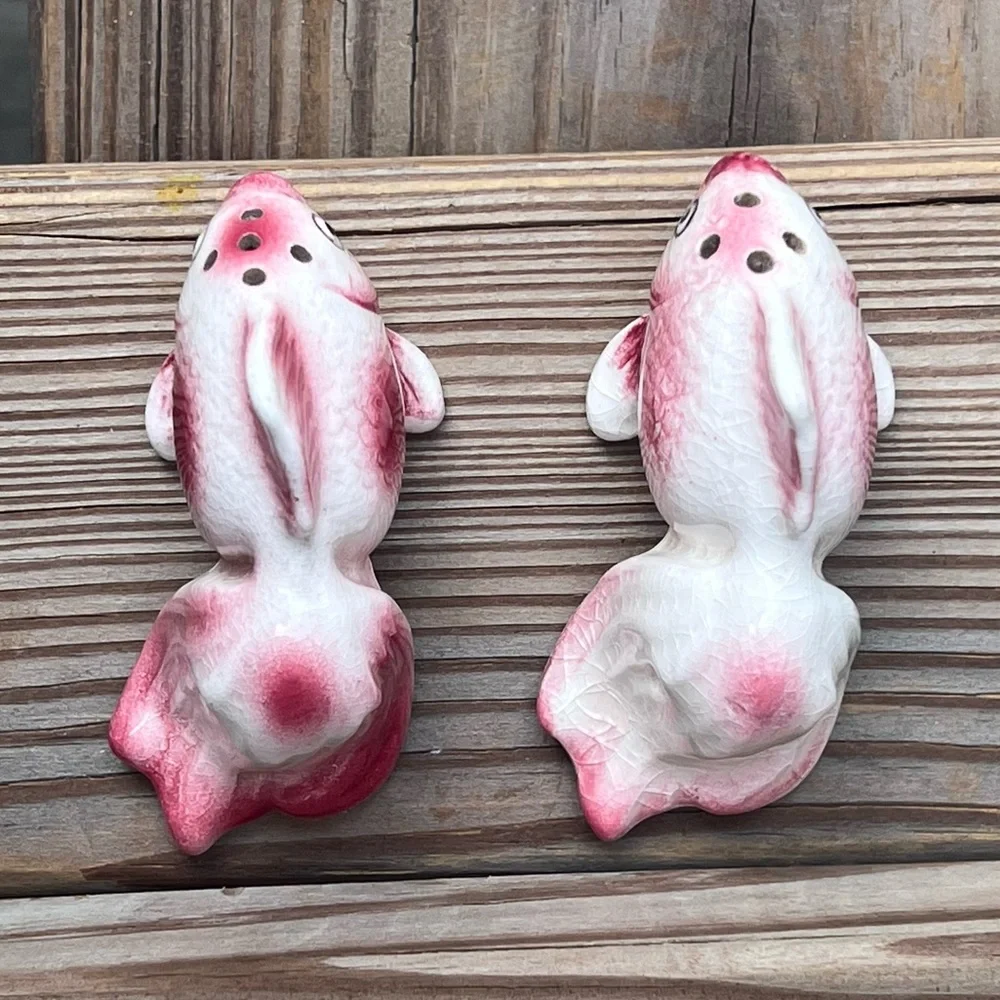 - Vintage Pink Koi Salt & Pepper Shaker Set from Japan! EUC!